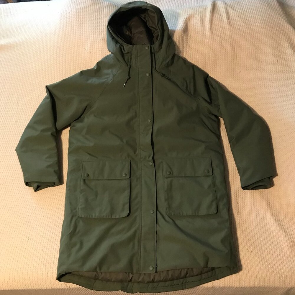 Patagonia Olive Green Puffer Parka Jacket with Hood